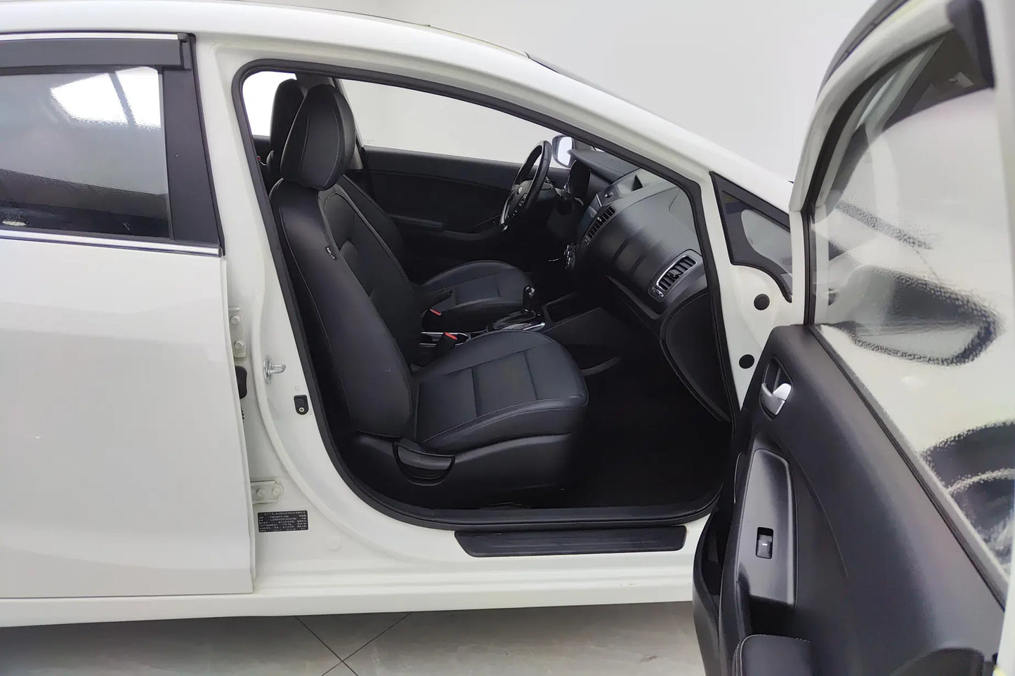 Certificated Pre-Owned Kia K3 2017 1.6L Automatic 15th Anniversary Special Edition GLS - u22440251