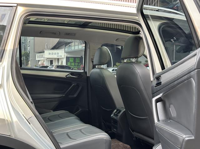 Certificated Pre-Owned Tiguan L PHEV 2019 430PHEV Hybrid Luxury Edition -u22716467