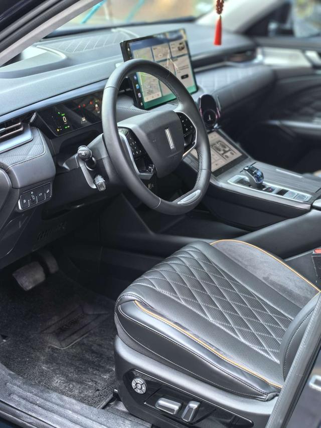 Certificated Pre-Owned Latte PHEV 2022 1.5T 4WD Extra Large Cup -u21939485