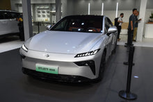 Dongfeng eπ007-Híbrido REEV