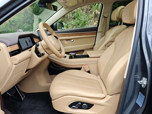 Certificated Pre-Owned Wenjie M7 2024 Max 5-Seater 4WD Intelligent Driving Version -u22099325