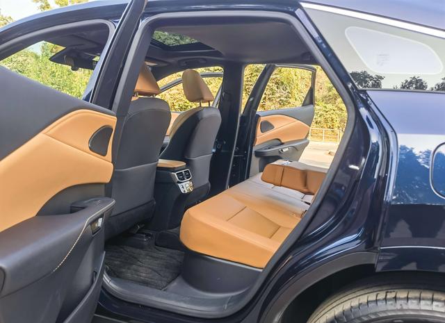 Certificated Pre-Owned Lexus RX 2025 300 Four-Wheel Drive Junxiang Edition - u22562398