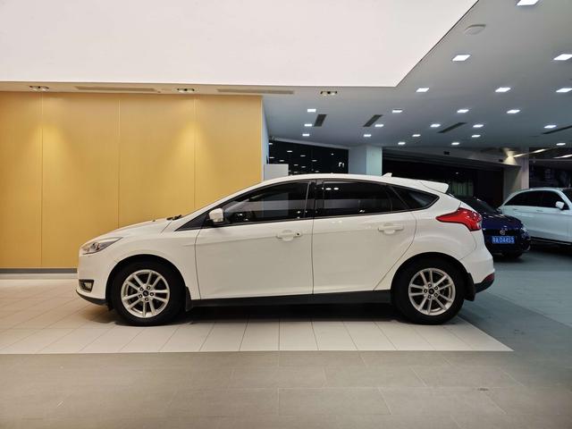 Certificated Pre-Owned Ford Focus 2017 Hatchback 1.6L Automatic Fashion Edition Smart Driving Version - u22053399