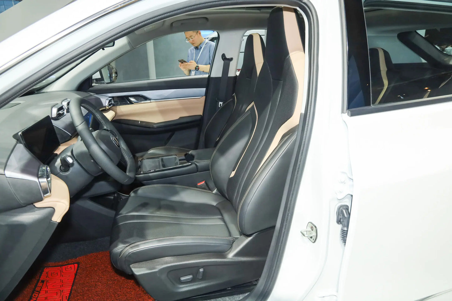 Dongfeng CIELO EV01