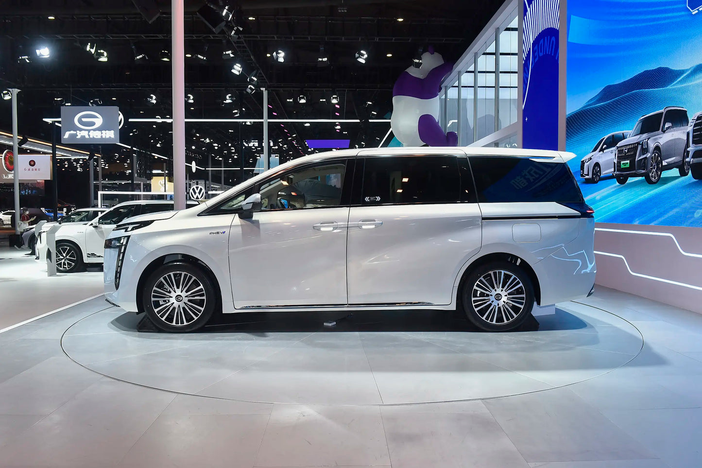 GAC Trumpchi Trumpchi E8 - Híbrido PHEV