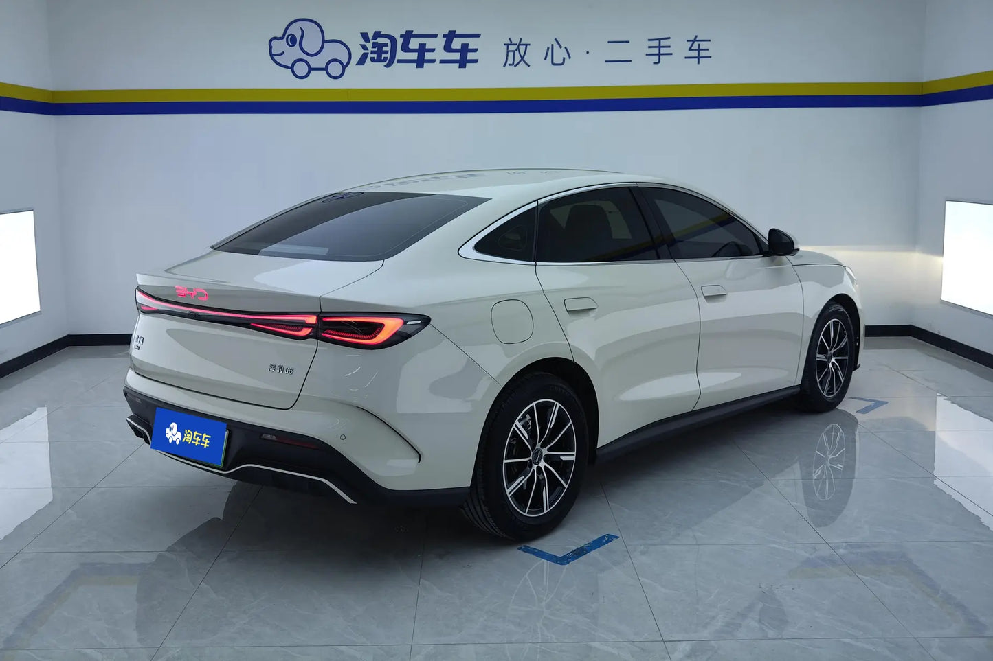 Certificated Pre-Owned BYD Seal 06DM 2024 Edition DM-i 80KM Premium Version -u22081079