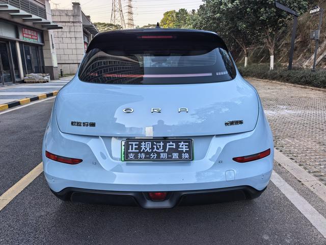 Certificated Pre-Owned Ora Good Cat 2022 Model 400km Standard Range Luxury Edition Lithium Iron Phosphate