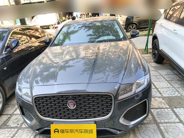 Certificated Pre-Owned Jaguar XFL 2024 2.0T P250 Two-Wheel Drive Premium Luxury Edition - u22341440