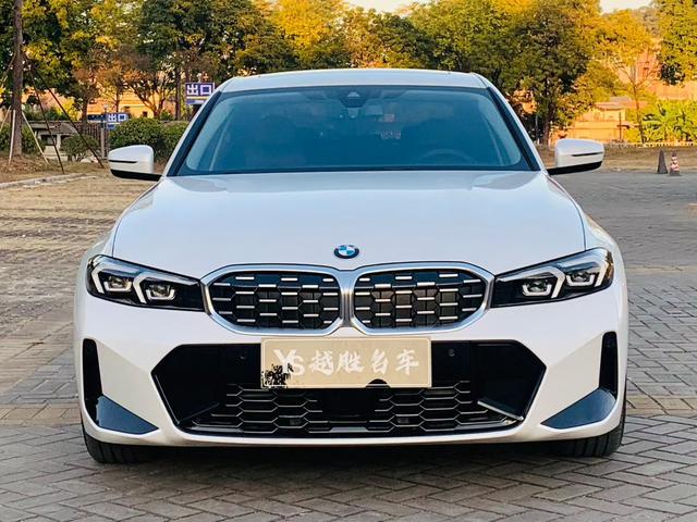 Certificated Pre-Owned BMW 3 Series 2025 325Li M Sport Package - u22384779