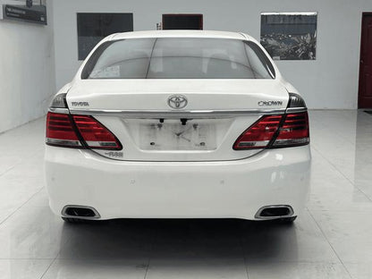 Certificated Used Crown 2012 Model 2.5L Royal Leather Edition