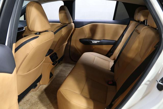 Pre-Owned Lexus RZ 2023 Model 450e DIRECT4 Premium Version