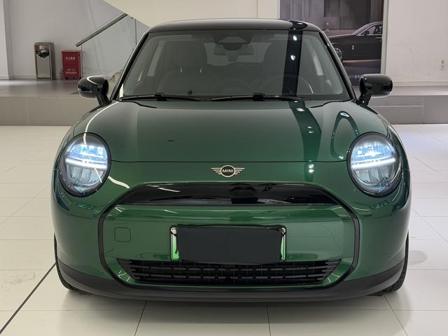 Certificated Pre-Owned Electric MINI Cooper 2024 Cooper E Classic Edition -u22333160