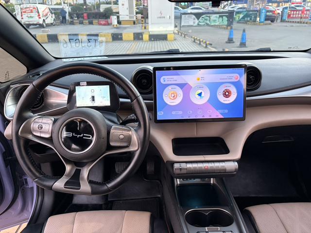 Certificated Pre-Owned BYD Dolphin 2023 Freedom Edition
