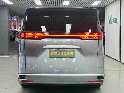Certificated Pre-Owned Denza D9 DM 2022 Model 970 4WD Flagship Version