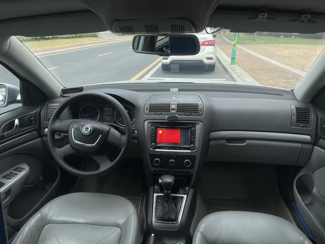 Skoda Octavia 2010 2.0L Automatique Édition Yijun d'occasion certifiée - u21335701