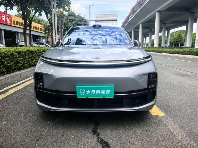 Pre-Owned Li Xiang L8 2024 Ultra Version