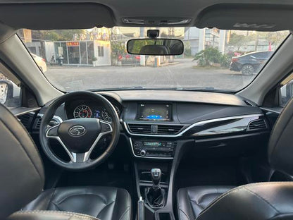 Certificated Pre-Owned Soueast Motor V5 Lingzhi 2015 1.5L Manual Comfort Version - u22058842