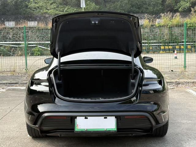 Pre-Owned Porsche Taycan 2020 Taycan