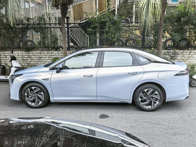 Pre-Owned AION S 2023 Plus 70 Smart Leading Edition (NCM Battery)