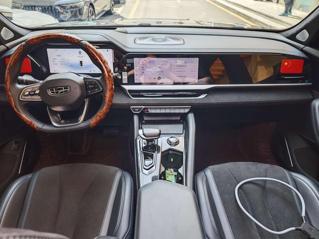 Certificated Pre-Owned Geely Xingyue L 2024 2.0TD High-power Automatic Two-wheel Drive Sky Edition - u22330691