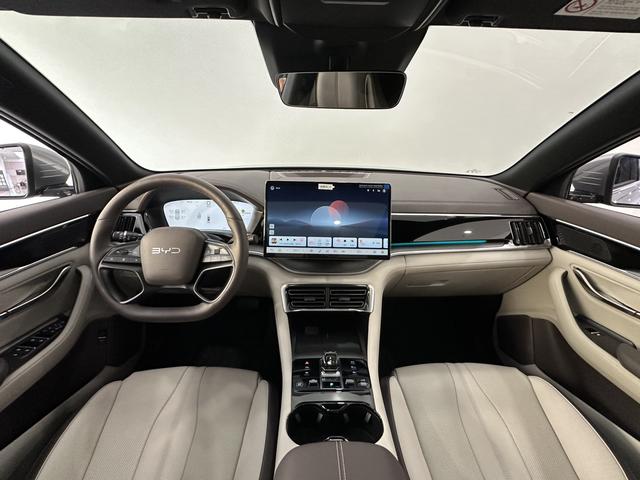 Certificated Pre-Owned BYD Song PLUS EV 2025 Intelligent Driving Edition 520KM Premium Model -u22500767