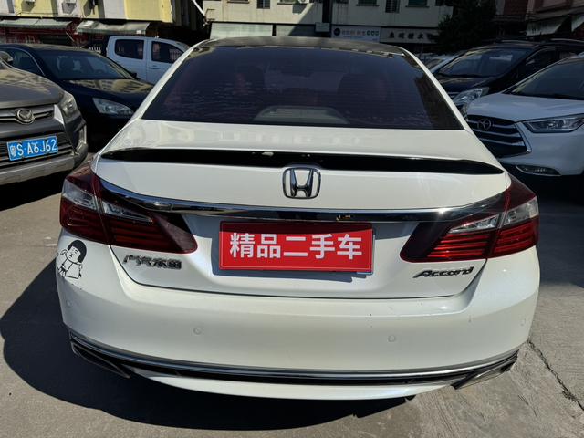 Certificated Pre-Owned Accord 2016 2.0L Comfort Edition - u22402237