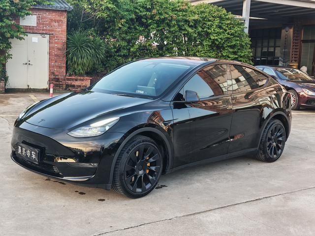 Pre-Owned Model Y 2021 Long-Range All-Wheel Drive Version (3D3/3D7)