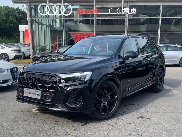 Certificated Used Audi Q7 2024 45 TFSI Quattro S Line Black Warrior Edition - u22068010