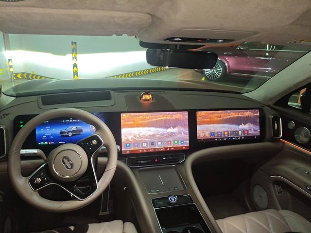 Pre-Owned Hengjie M9 2025 Extended Range Ultra 6-Seat Edition