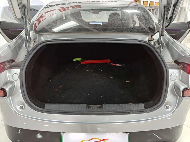 Certificated Pre-Owned XPENG P7 2023 586E -u22630172