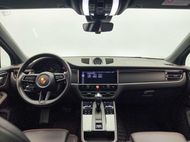 Certificated Pre-Owned Porsche Macan 2022 Macan 2.0T - u21591529