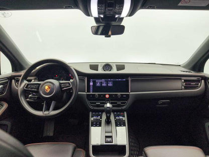 Certificated Pre-Owned Porsche Macan 2022 Macan 2.0T - u21591529