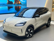 Certificated Pre-Owned SAIC-GM-Wuling Bingo PLUS 2024 Edition 330km Five-Seater Version