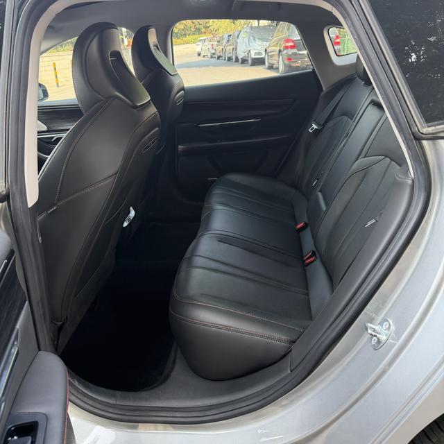 Certificated Pre-Owned XPENG P7 2023 Model 586E-u22015050