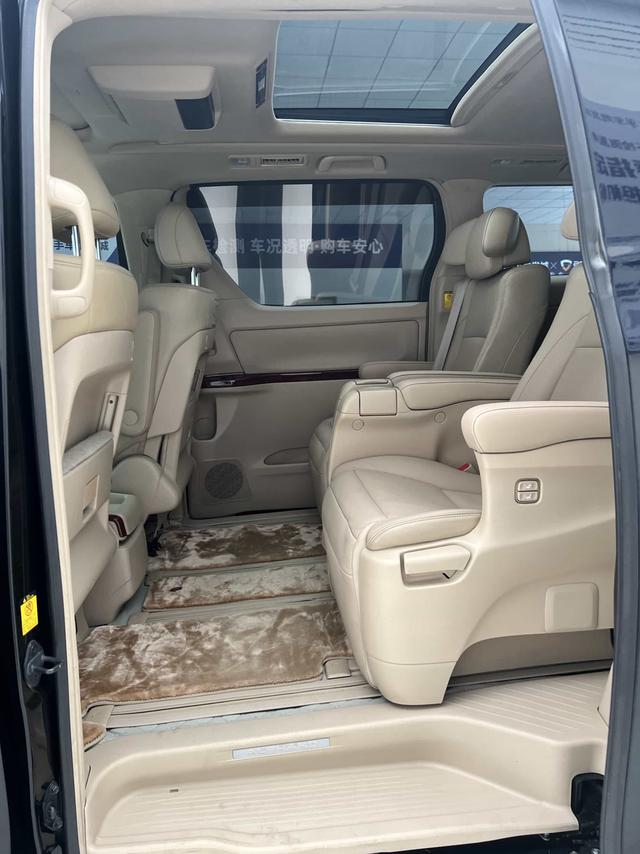 Certificated Pre-Owned Alphard 2011 3.5L Luxury Edition - u22056059