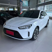 Certificated Pre-Owned Wenjie M5 2022 Extended-Range Four-Wheel Drive Ultimate Edition -u22408398