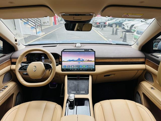 Pre - Owned 2024 AITO M7 Plus Five - seat Rear - wheel Drive Edition