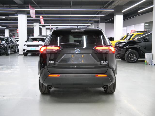 Certificated Pre-Owned RAV4 Rongfang 2023 Intelligent Hybrid Dual Engine 2.5L E-CVT Two-Wheel Drive Elite Edition -u21394595