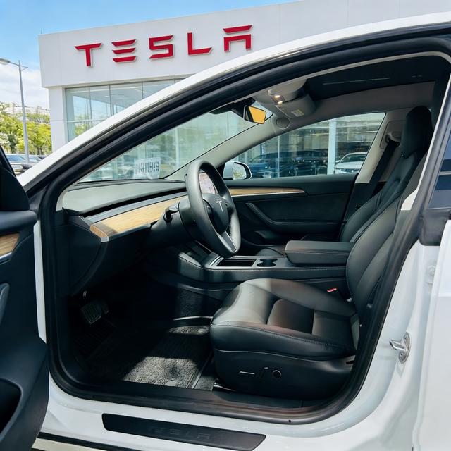 Certificated Pre-Owned Tesla Model 3 2021 Standard Range Rear-Wheel Drive Upgraded Version 3D6 -u22587070