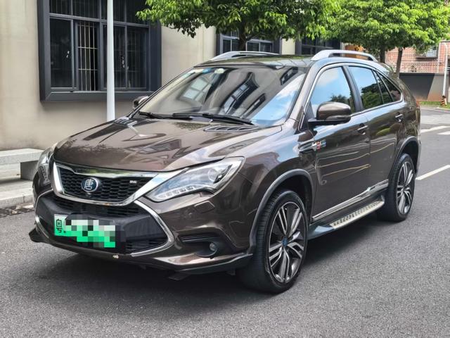 Certificated Pre-Owned BYD Tang DM 2017 DM 2.0T Full-time Four-wheel Drive Luxury Elegance Edition -u22733547