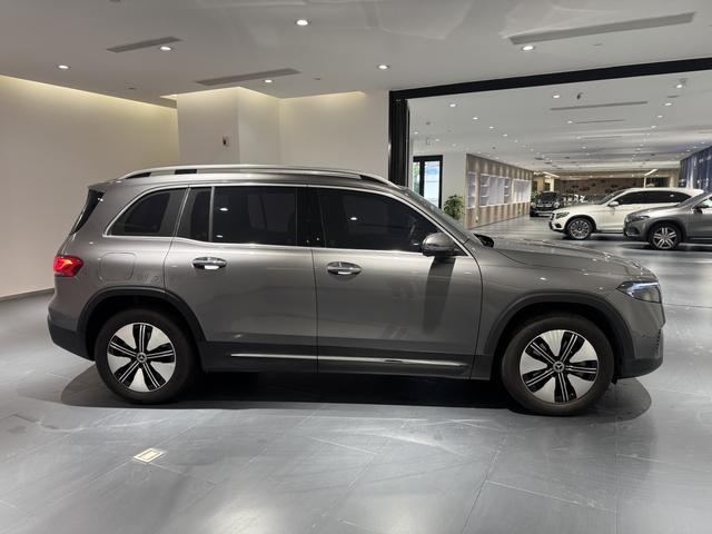 Pre-Owned Mercedes-Benz EQB 2022 Model EQB 260