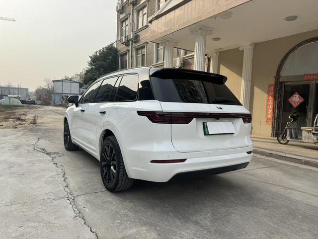 Pre-Owned Li ONE 2021 Extended - Range 6 - Seat Edition