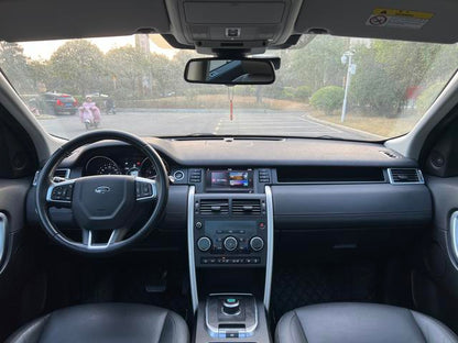Certificated Pre-Owned Discovery Sport 2018 240PS SE Edition - u21623592