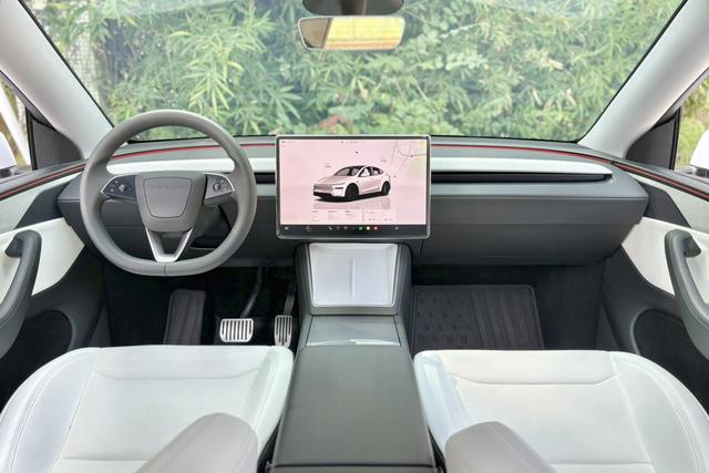 Certificated Pre-Owned Model Y 2025 Long Range All-Wheel Drive Launch Edition -u22481695