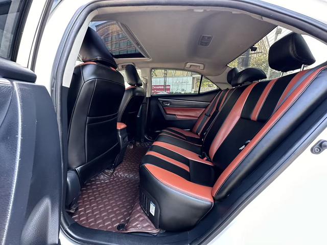 Certificated Pre-Owned GAC Toyota Corolla 2017 Restyled Hybrid 1.8L E-CVT Leading Edition, China V Emission Standard -u22026771