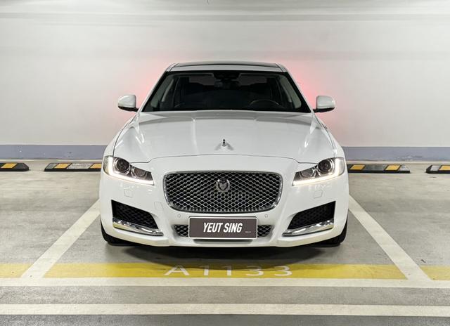 Certificated Pre-Owned Jaguar XFL 2020 2.0T P200 Two-Wheel Drive Elite Edition - u22465040