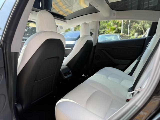 Pre-Owned Tesla Model 3 2021 Performance High-Performance All-Wheel Drive Edition