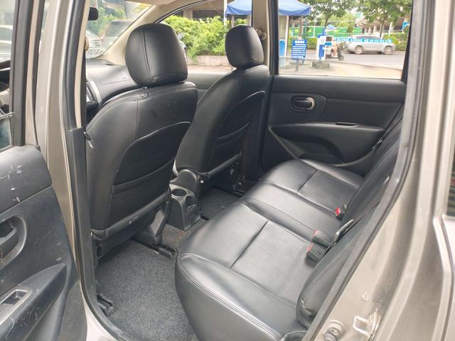 سيارة نيسان ليفينا 2010 من دونغفنغ، إصدار إنرجيتيك جوي، سعة 1.6 لتر، ناقل حركة أوتوماتيكي، نسخة متعددة الاستخدامات، معتمدة ومستعملة - u21562711