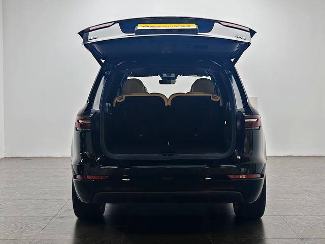 Certificated Pre-Owned Li Auto ONE 2021 Extended-Range 6-Seater Edition -u21609616