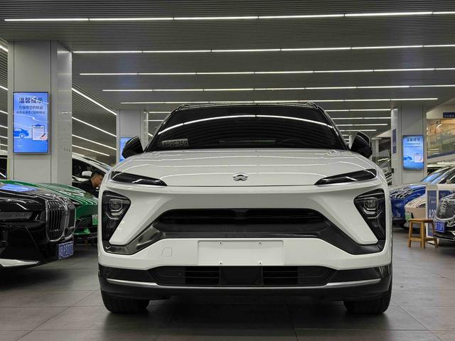 Certificated Pre-Owned NIO ES6 2020 Edition 420KM Sport Version